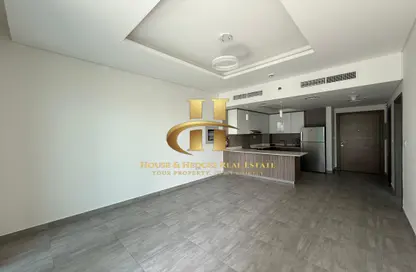 Apartment - 1 Bedroom - 2 Bathrooms for rent in Alpha Green Tower - Jumeirah Village Circle - Dubai