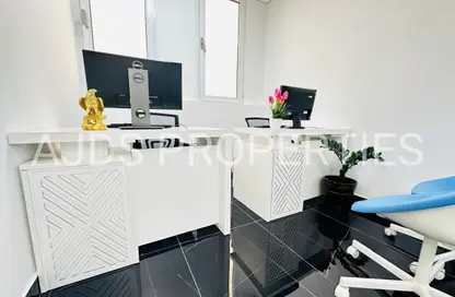 Office Space - Studio - 1 Bathroom for rent in Horizone Building - Port Saeed - Deira - Dubai
