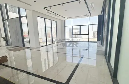 Villa - 5 Bedrooms - 7+ Bathrooms for rent in Al Shawamekh - Abu Dhabi