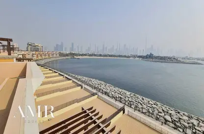 Water View image for: Villa - 5 Bedrooms - 7 Bathrooms for rent in Sur La Mer - La Mer - Jumeirah - Dubai, Image 1