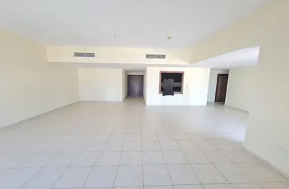 Apartment - 3 Bedrooms - 5 Bathrooms for rent in Executive Tower H - Executive Towers - Business Bay - Dubai