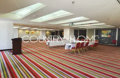 Office Space - Studio - 1 Bathroom for rent in Crystal Tower - Business Bay - Dubai