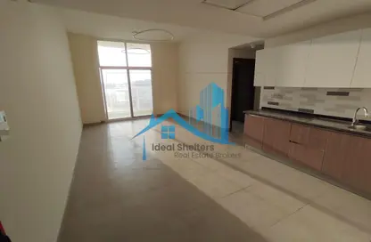 Apartment - 2 Bedrooms - 3 Bathrooms for rent in Azizi Plaza - Al Furjan - Dubai