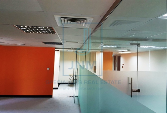 Furnished Office with balcony Dubai Arch - ref JNM-R-0097 ... Furnished Office with balcony Dubai Arch - ref JNM-R-0097 ...