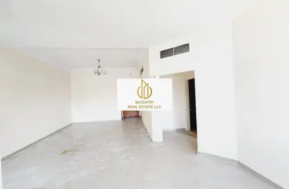 شقة - غرفة نوم - 2 حمامات للايجار في مساكن النهضة - النهدة - الشارقة