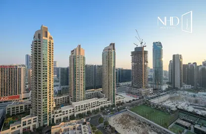 Apartment - 1 Bedroom - 1 Bathroom for rent in Burj Royale - Downtown Dubai - Dubai