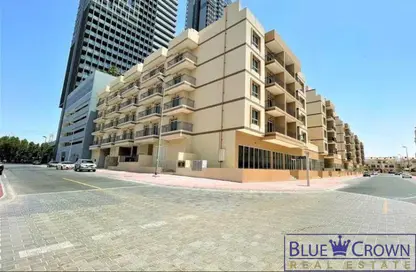 Apartment - Studio - 1 Bathroom for rent in May Residence - Jumeirah Village Circle - Dubai