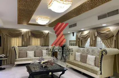 فيلا - 6 غرف نوم - 8 حمامات للبيع في الطوار 1 - الطوار - دبي