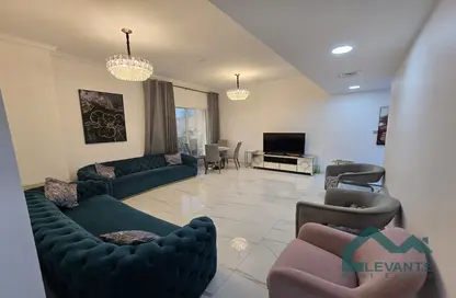 شقة - 3 غرف نوم - 3 حمامات للايجار في 12 مزايا - كيو بوينت - دبي لاند - دبي شقة - 3 غرف نوم - 3 حمامات للايجار في 12 مزايا - كيو بوينت - دبي لاند - دبي