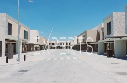 Townhouse - 3 Bedrooms - 4 Bathrooms for rent in Aldhay at Bloom Gardens - Bloom Gardens - Al Salam Street - Abu Dhabi