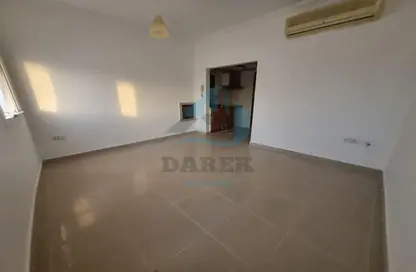 شقة - 1 حمام للايجار في مبنى جيباس 3 - الراشدية 2 - الراشدية - عجمان