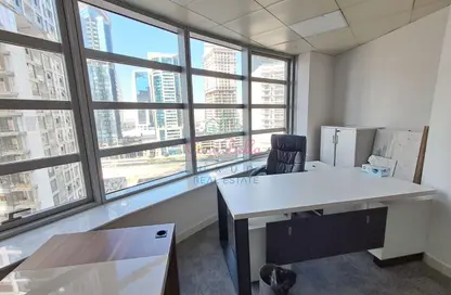 مكتب - استوديو - 1 حمام للايجار في البرج الفضي - الخليج التجاري - دبي