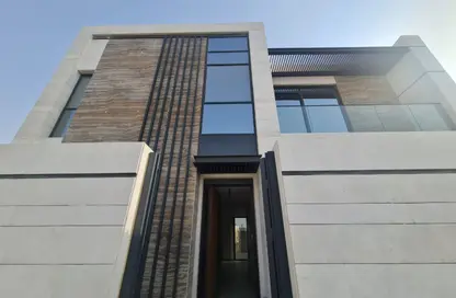 Villa - 4 Bedrooms - 6 Bathrooms for rent in Hoshi - Al Badie - Sharjah