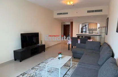 Apartment - 1 Bedroom - 2 Bathrooms for rent in Lake Point Tower - JLT Cluster N - Jumeirah Lake Towers - Dubai