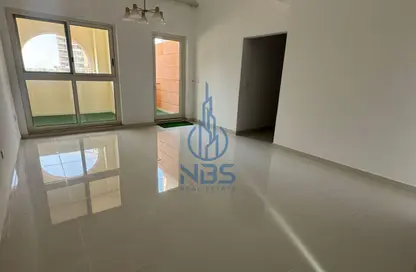 Apartment - 2 Bedrooms - 3 Bathrooms for rent in Spanish Tower - Dubai Sports City - Dubai