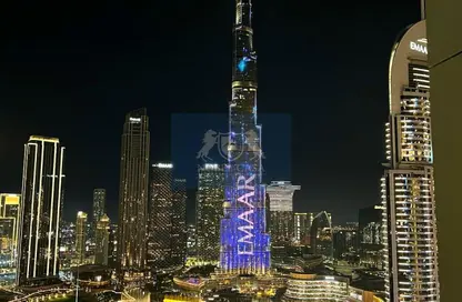 Apartment - 2 Bedrooms - 2 Bathrooms for rent in Burj Royale - Downtown Dubai - Dubai