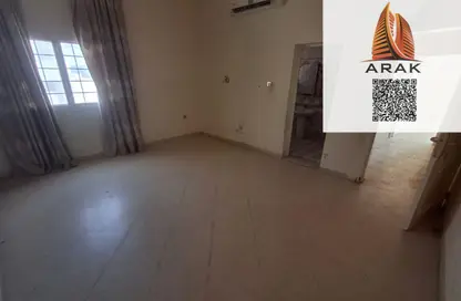 Villa - 5 Bedrooms - 7 Bathrooms for rent in Al Jurf 1 - Al Jurf - Ajman Downtown - Ajman