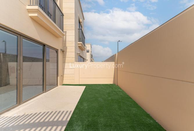 15601030 - Property Image 2