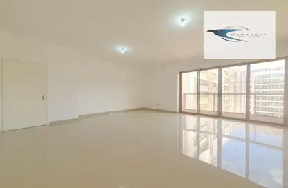 Apartment - 3 Bedrooms - 4 Bathrooms for rent in Zig Zag Building - Tourist Club Area - Abu Dhabi