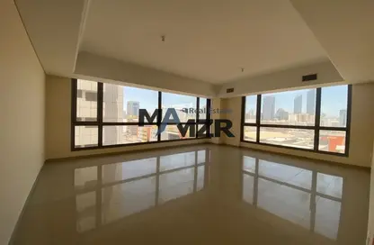 Apartment - 3 Bedrooms - 4 Bathrooms for rent in Al Marjan Tower - Al Falah Street - City Downtown - Abu Dhabi