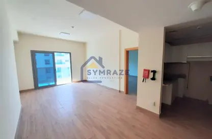 Apartment - 1 Bedroom - 2 Bathrooms for rent in Vertmont Tower - Jumeirah Village Circle - Dubai