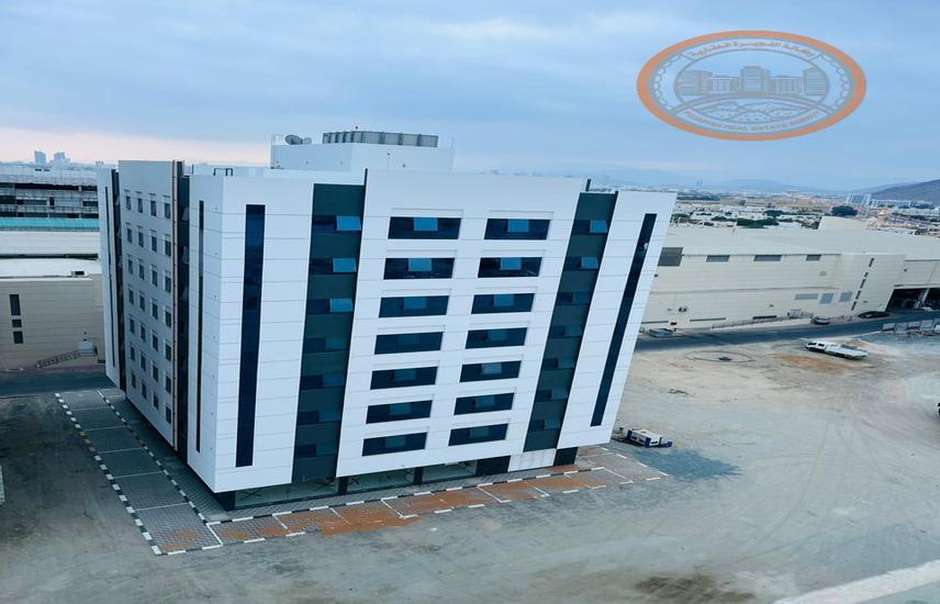 Apartment for Rent in Corniche Al Fujairah (AL REEM BUILDING) Flat For