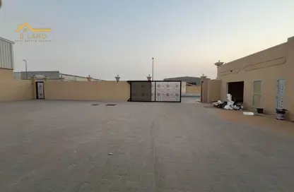 مستودع - استوديو - 2 حمامات للايجار في الصجعة الصناعية - آلصجعه - الشارقة مستودع - استوديو - 2 حمامات للايجار في الصجعة الصناعية - آلصجعه - الشارقة