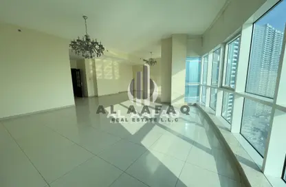Apartment - 3 Bedrooms - 4 Bathrooms for rent in Al Khan - Sharjah