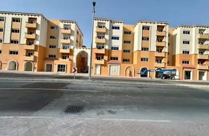 Apartment - 2 Bedrooms - 4 Bathrooms for rent in Rawdhat - Airport Road - Abu Dhabi