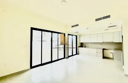 Villa - 3 Bedrooms - 4 Bathrooms for rent in Greenviews 2 - EMAAR South - Dubai South (Dubai World Central) - Dubai