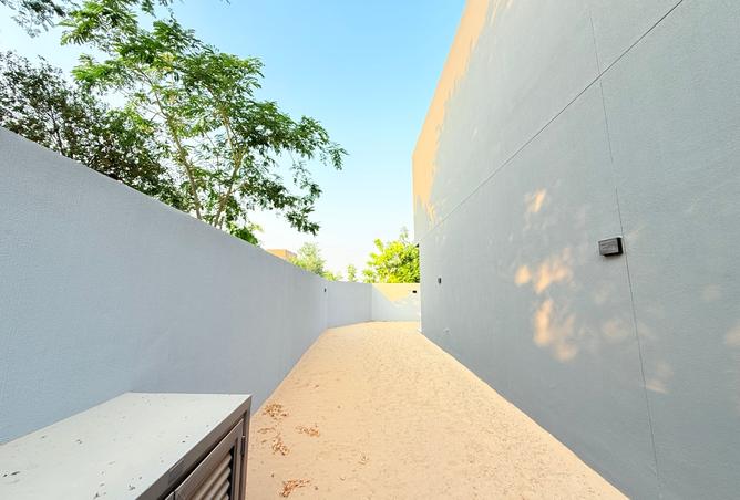 15727568 - Property Image 2