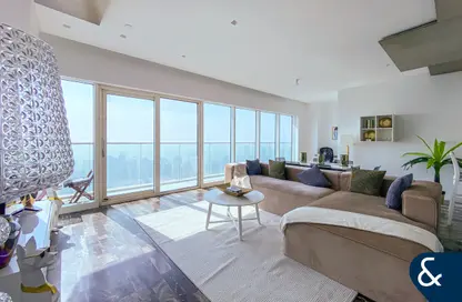Apartment - 3 Bedrooms - 3 Bathrooms for sale in Damac Heights - Dubai Marina - Dubai