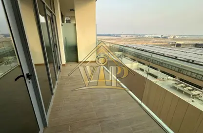 Apartment - 1 Bedroom - 1 Bathroom for rent in Oasis Residences - Masdar City - Abu Dhabi