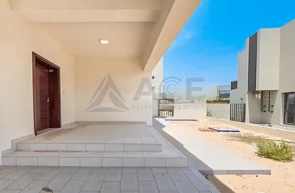 Villa - 4 Bedrooms - 5 Bathrooms for sale in Madinat Al Arab - Dubai Waterfront - Dubai