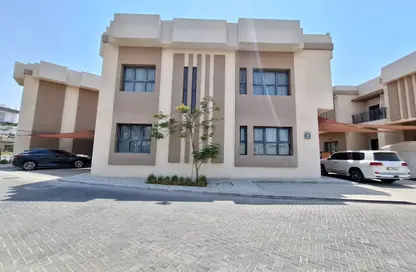 Villa - 5 Bedrooms - 5 Bathrooms for rent in Mohamed Bin Zayed Centre - Mohamed Bin Zayed City - Abu Dhabi