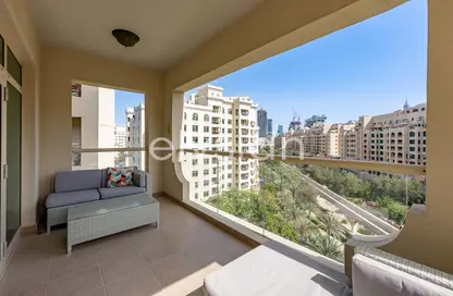 Apartment - 2 Bedrooms - 2 Bathrooms for rent in Al Shahla - Shoreline Apartments - Palm Jumeirah - Dubai