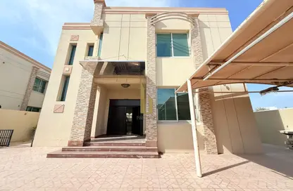Villa - 5 Bedrooms - 5 Bathrooms for rent in Al Manara - Dubai
