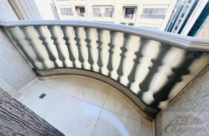 Apartment - 1 Bedroom - 2 Bathrooms for rent in Muwaileh 29 Building - Muwaileh - Sharjah