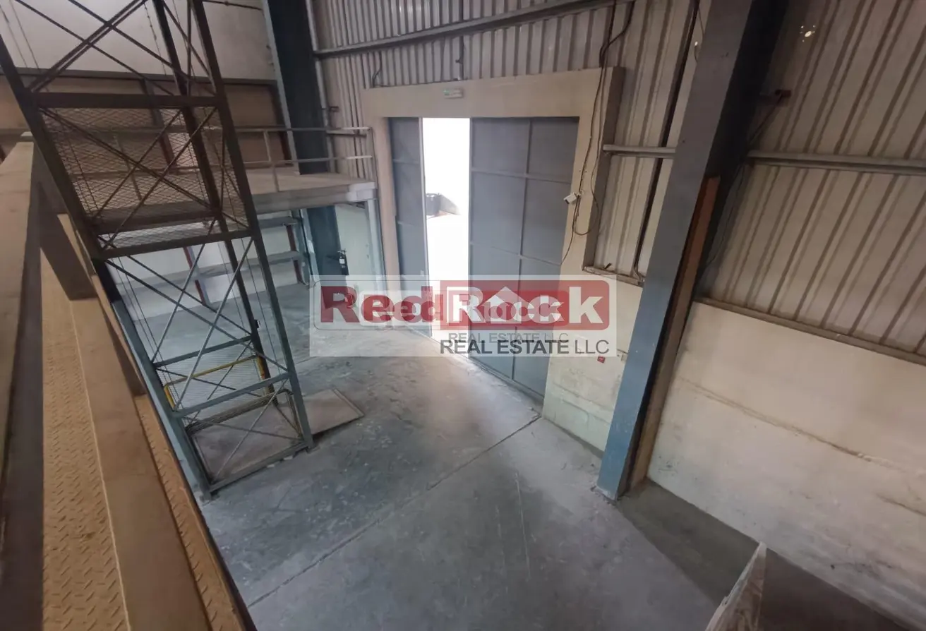 Warehouse for rent in Al Quoz Industrial Area 3