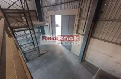 Warehouse - Studio for rent in Al Quoz 3 - Al Quoz - Dubai
