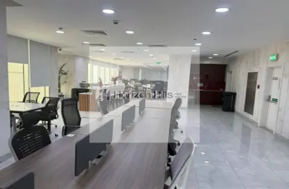 Office Space - Studio - 1 Bathroom for rent in Al Habtoor Business Tower - Dubai Marina - Dubai
