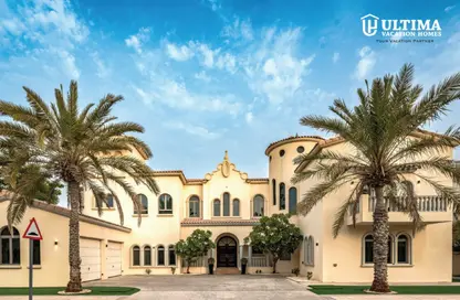 Villa - 6 Bedrooms - 6 Bathrooms for rent in Signature Villas Frond M - Signature Villas - Palm Jumeirah - Dubai
