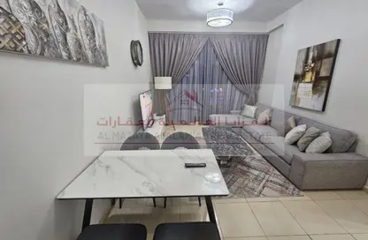 Apartment - 1 Bedroom - 2 Bathrooms for rent in Al Majaz Tower - Al Majaz - Sharjah