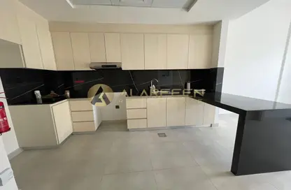 Apartment - 1 Bedroom - 2 Bathrooms for rent in Binghatti Rose - Jumeirah Village Circle - Dubai
