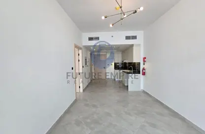 شقة - غرفة نوم - 2 حمامات للايجار في بن غاطي افنيو - الجداف - دبي