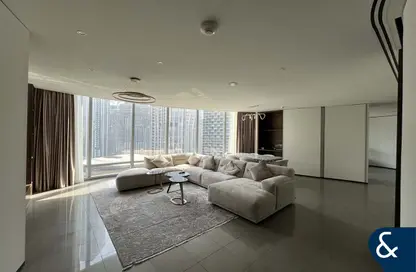 Apartment - 2 Bedrooms - 3 Bathrooms for rent in Armani Residence - Burj Khalifa Area - Downtown Dubai - Dubai