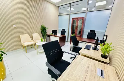 Office Space - Studio - 1 Bathroom for rent in Red Avenue - Al Garhoud - Dubai