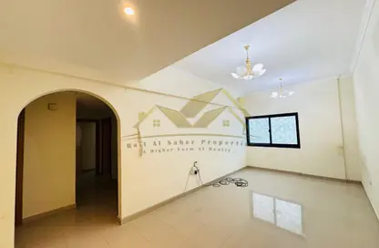 Apartment - 2 Bedrooms - 2 Bathrooms for rent in Mankhool Road - Bur Dubai - Dubai