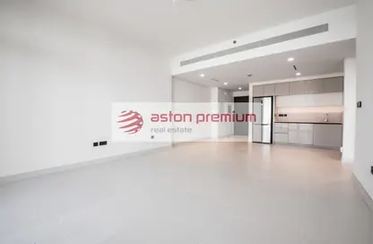Apartment - 1 Bedroom - 1 Bathroom for sale in Marina Vista - EMAAR Beachfront - Dubai Harbour - Dubai