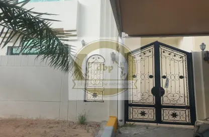 Villa - 6 Bedrooms - 7 Bathrooms for rent in Al Karamah - Abu Dhabi